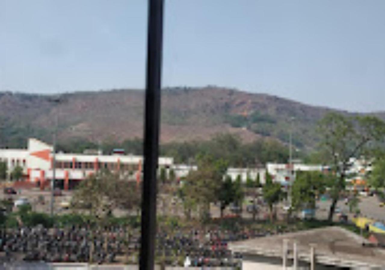 Hotel Solan Rourkela Esterno foto